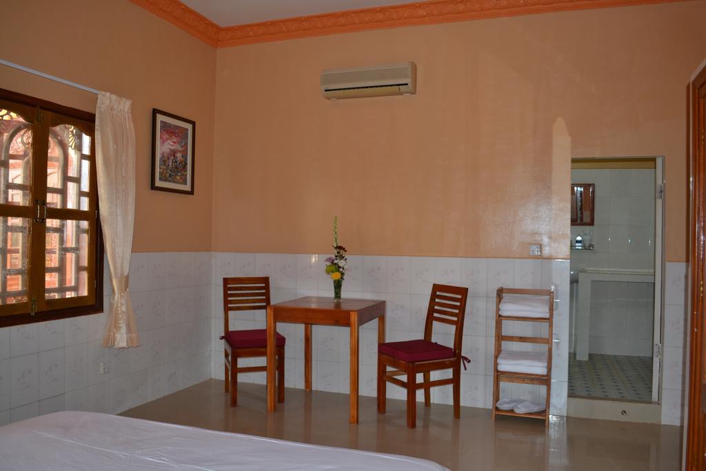Готель Kampot Manor Номер фото